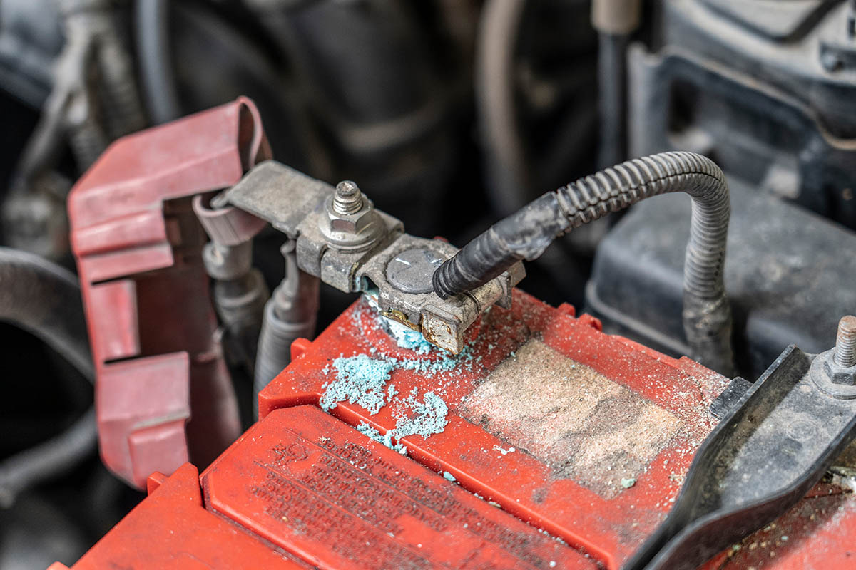 formação de zinabre na bateria
