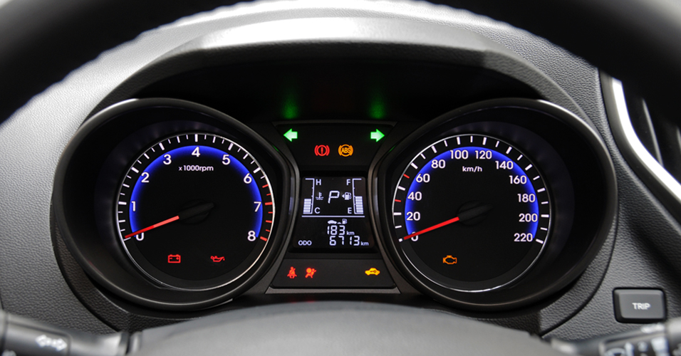 Luz de injeção acessa HB20