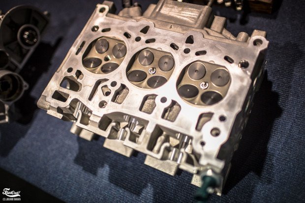 Cabeçote 3 Cilindros 12v