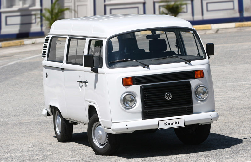 VW Kombi 2006 - Motor Refrigerado a Água