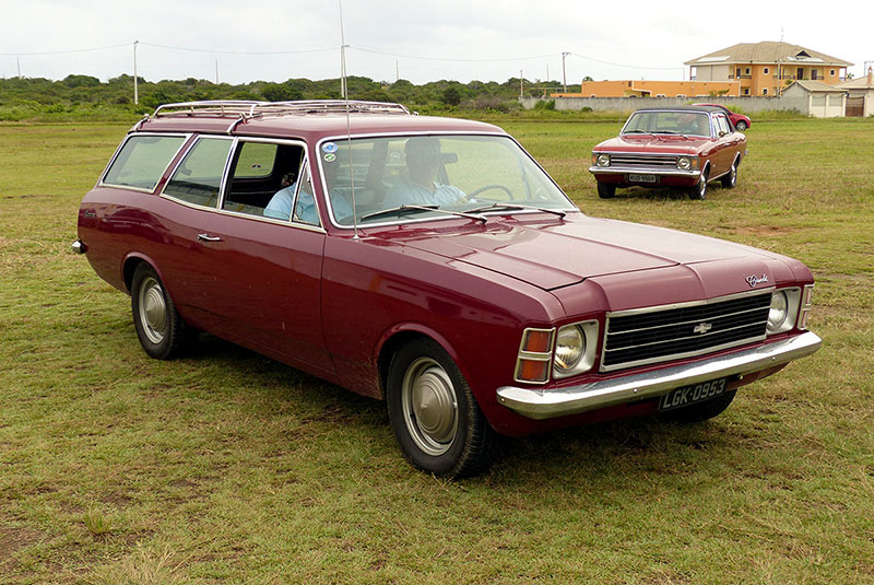 Chevrolet Caravan 1975