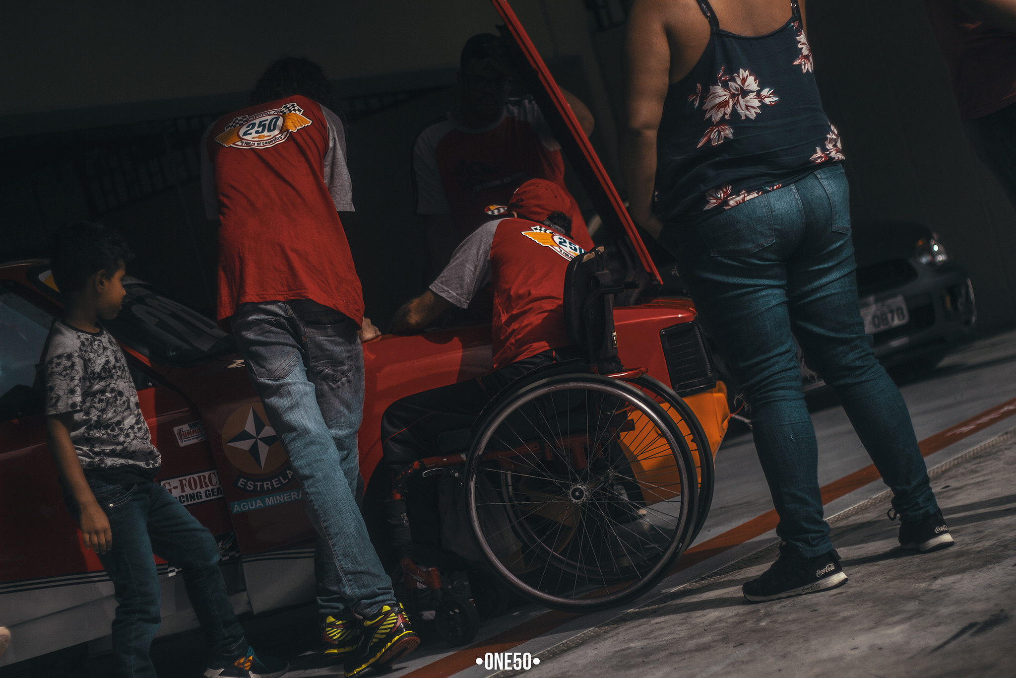 Não existe deficiência, idade , classe social para a paixão em relação aos carros