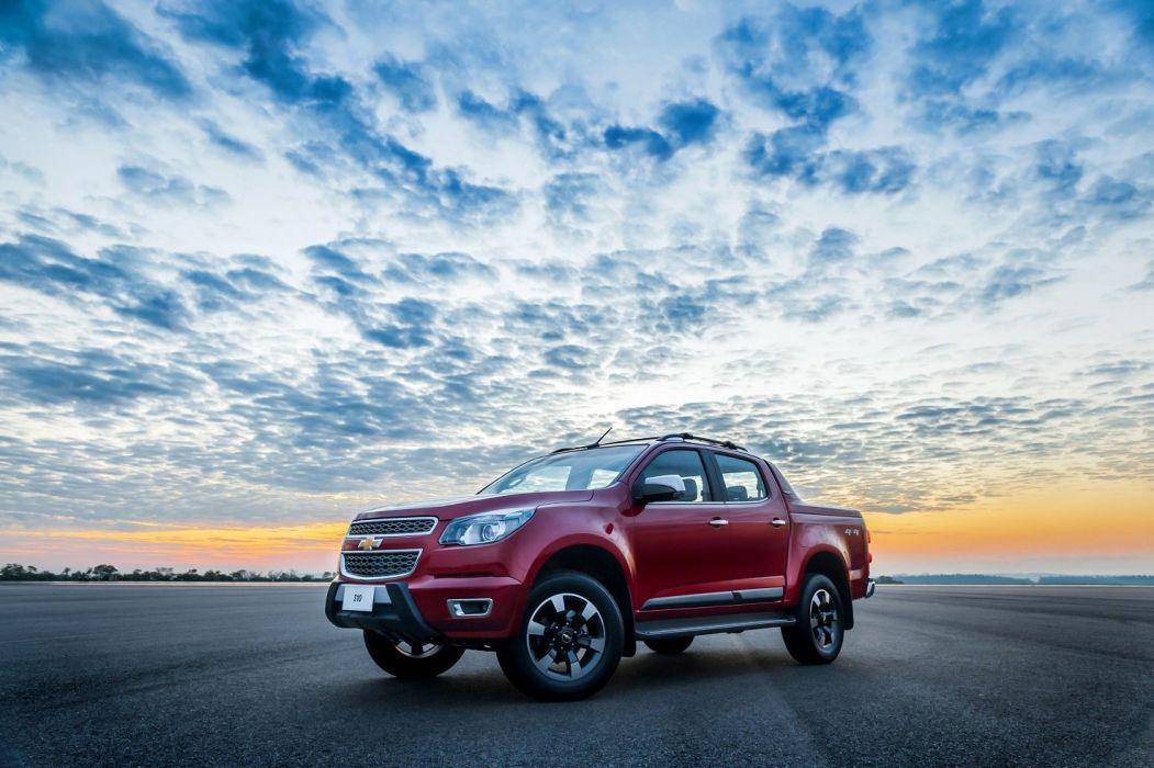 Nova carroceria, novo motor, novo painel. Os facelifts e mudanças passavam a ser em cima desta nova plataforma lançada em 2012