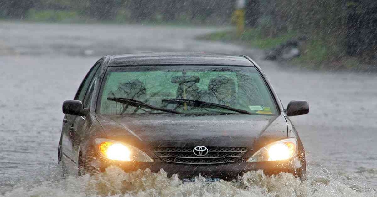 O que Acontece com o Motor do Carro na Enchente?